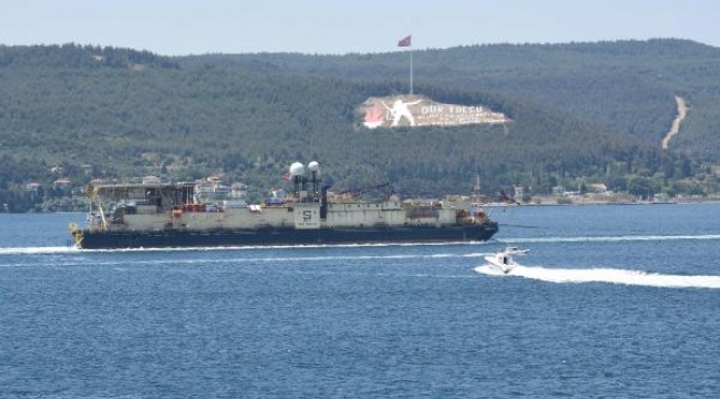 Karadeniz gazı için gelen gemi, Çanakkale Boğazı'ndan geçti