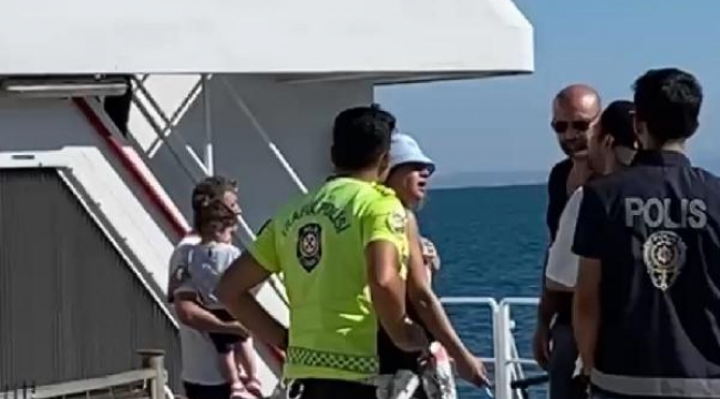 'Koltuk' tartışması, deniz otobüsünü iskeleye geri döndürdü