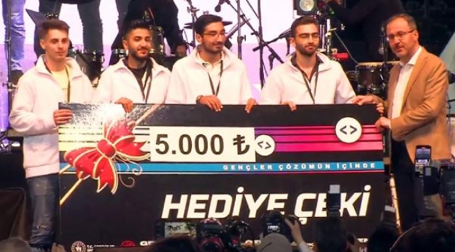 Manisa Celal Bayar Üniversitesi öğrencileri yarışmada 3'üncü oldu