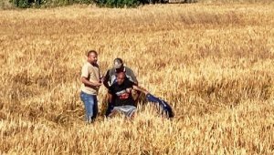 Marketten hırsızlık yaptı, tarlada yakalandı