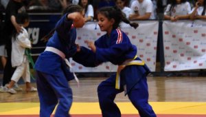 Minik judocular Başkanlık Kupası için mücadele etti