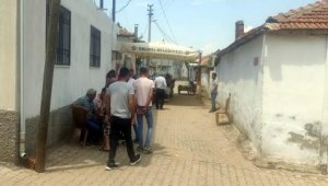 Öldürülen çiftin17 yaşındaki oğulları tutuklandı