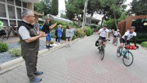Ormanlar için İzmir'e pedal çevirdiler