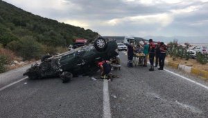 Refüje çarpan otomobil takla attı: 1 ölü, 4 yaralı