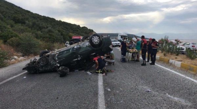 Refüje çarpan otomobil takla attı: 1 ölü, 4 yaralı