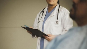 Sağlık çalışanlarının mali hakları iyileştiriliyor