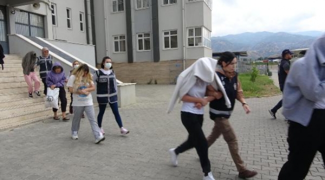 'Sanal eskort' dolandırıcılığı operasyonu: 12 tutuklama