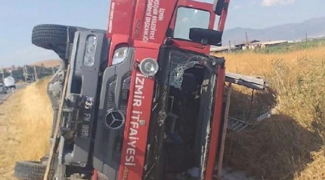 Yangına giden itfaiye aracı devrildi, 3 itfaiyeci yaralandı