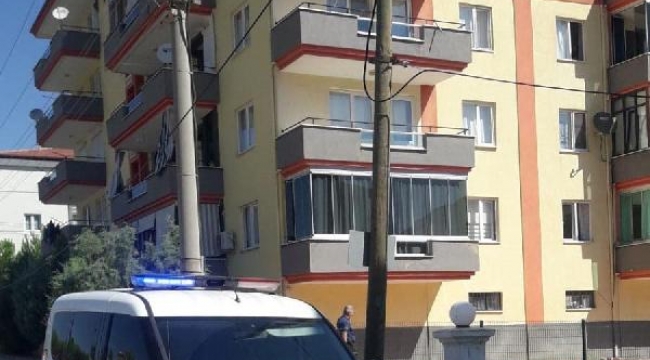 4'üncü kattan düşen 3 yaşındaki Nil, kurtarılamadı