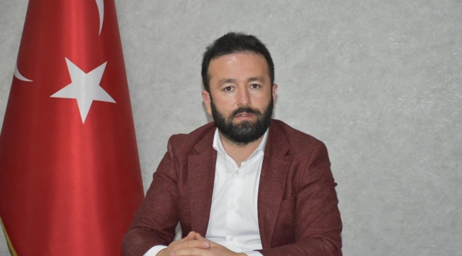 AK Parti'den, "Görevden alınan belediye başkanı holding kurdu" iddiası