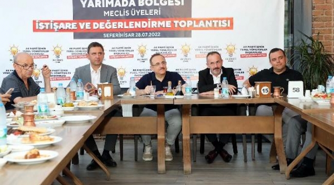 AK Parti İzmir İl Başkanı Sürekli yerel yönetimler toplantısına katıldı