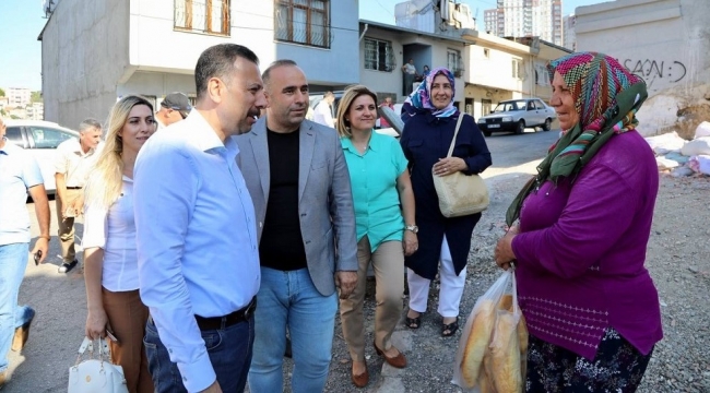 AK Partili milletvekili Kaya: Karabağlar'da hizmet yok, üstüne eziyet var