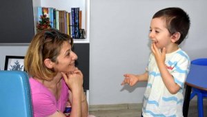 Alperen ikinci kulağına kavuşmak için gün sayıyor