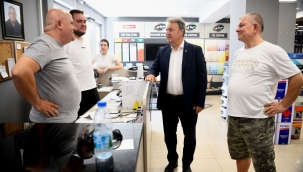 Başkan İduğ, sokak sokak dert dinliyor, halkın görüşünü alıyor