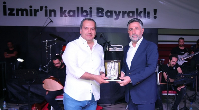 Bayraklı'da 'Hilmi Yarayıcı' coşkusu