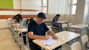 Bayraklı'da Sosyal Etkinlik Merkezi'ne internetten kayıtlar başladı