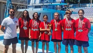 Büyük gurur! İzmir atlamada 20 madalya aldı