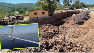 Çanakkale bitti, 50 metrelik köprü bitmedi!