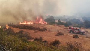 Çeşme'de yangınlar sürüyor! Vali uyardı