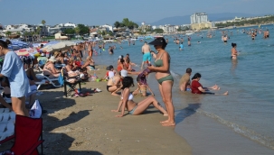 Ege sahilleri tıklım tıklım!