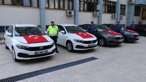 Emniyet Müdürlüğü'ne yapılan bağışlarla 3 yılda 56 araç alındı