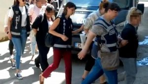 İzmir'de dolandırıcılık çetesine operasyon