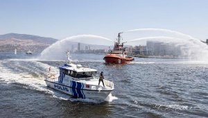 İzmir'de Kabotaj Bayramı kapsamında tören yapıldı
