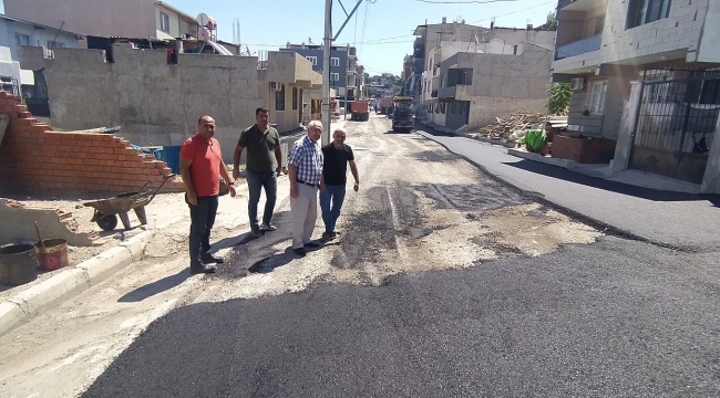 Karabağlar Belediyesi'nden Abdi İpekçi Mahallesi'nde yoğun çalışma