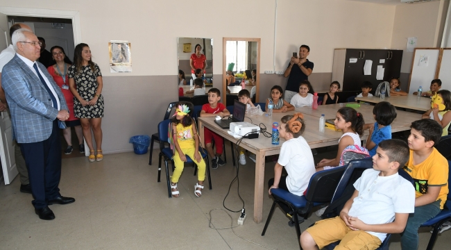 Karabağlar'da çocukların Yaz Okulu keyfi