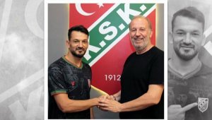 Karşıyaka'da 4'üncü imza Onur'dan