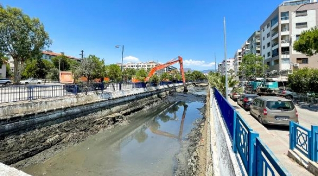 Karşıyaka'nın Peynircioğlu ve Ahırkuyu dereleri pırıl pırı oldu
