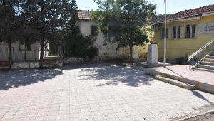 Tüm köy halkı ihaleye girdi, kazandı