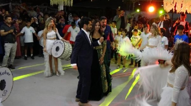 Manchester City'nin yıldızı İlkay, Balıkesir'de düğün yaptı