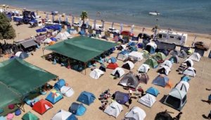 Seferihisar'da yapılan kamp karavan fuarı ve festivale yoğun ilgi