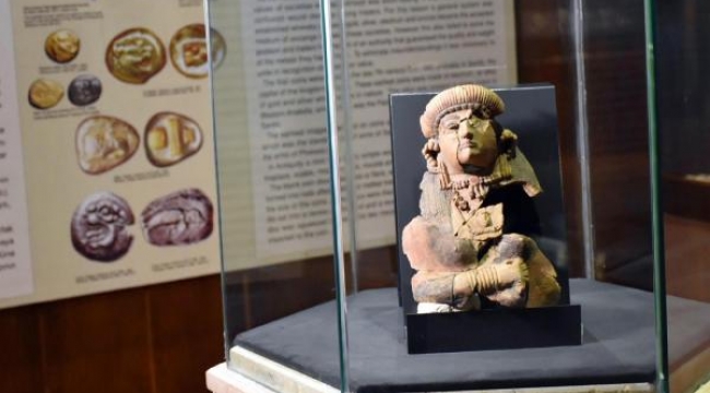 Tanrıça 'Minerva'nın 2 bin 600 yıllık parçaları