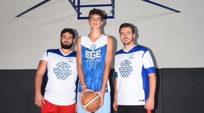 13 yaşında İzmir'den Barcelona'ya