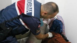 2 ildeki göçmen kaçakçılığı operasyonunda 4 tutuklama