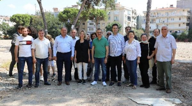 AK Parti İzmir İl Başkanı Sürekli, Karşıyaka'da muhtarlarla buluştu