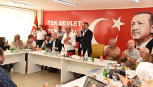 AK Parti Menemen'den bir ilk! Eski başkan ve yönetimler de toplantıda