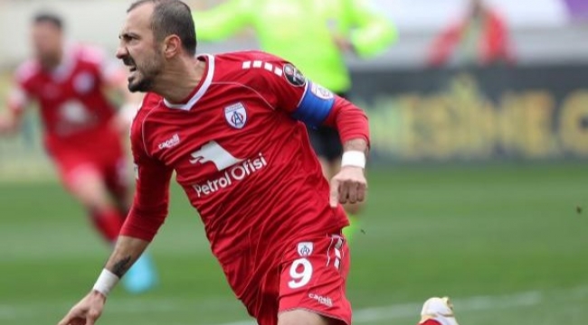 Altınordu'da 34'lük Ahmet İlhan'ın formu umutlandırdı