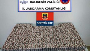 Balıkesir'de 15 bin 560 sentetik uyuşturucu hap ele geçirildi