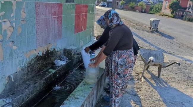Balıkesir'de aylardır su sorunu yaşayan köylüler çözüm bekliyor