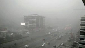 Balıkesir'de sağanak ve dolu etkisini gösterdi  