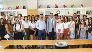 Başkan, gençlere çağrı yaptı