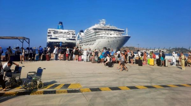 Bodrum'a 2 kruvaziyer gemisiyle toplam 851 turist getirdi