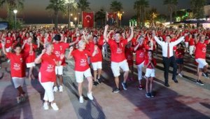 Bodrum'da zeybekli 30 Ağustos kutlaması