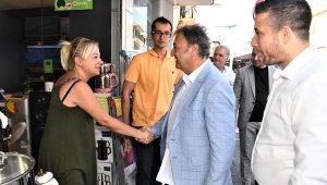 Bornova Belediye Başkanı İduğ, ilçe esnafını dinledi