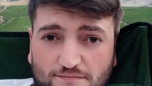 Büfeci, oto yıkamacıyı bıçaklayarak öldürdü 