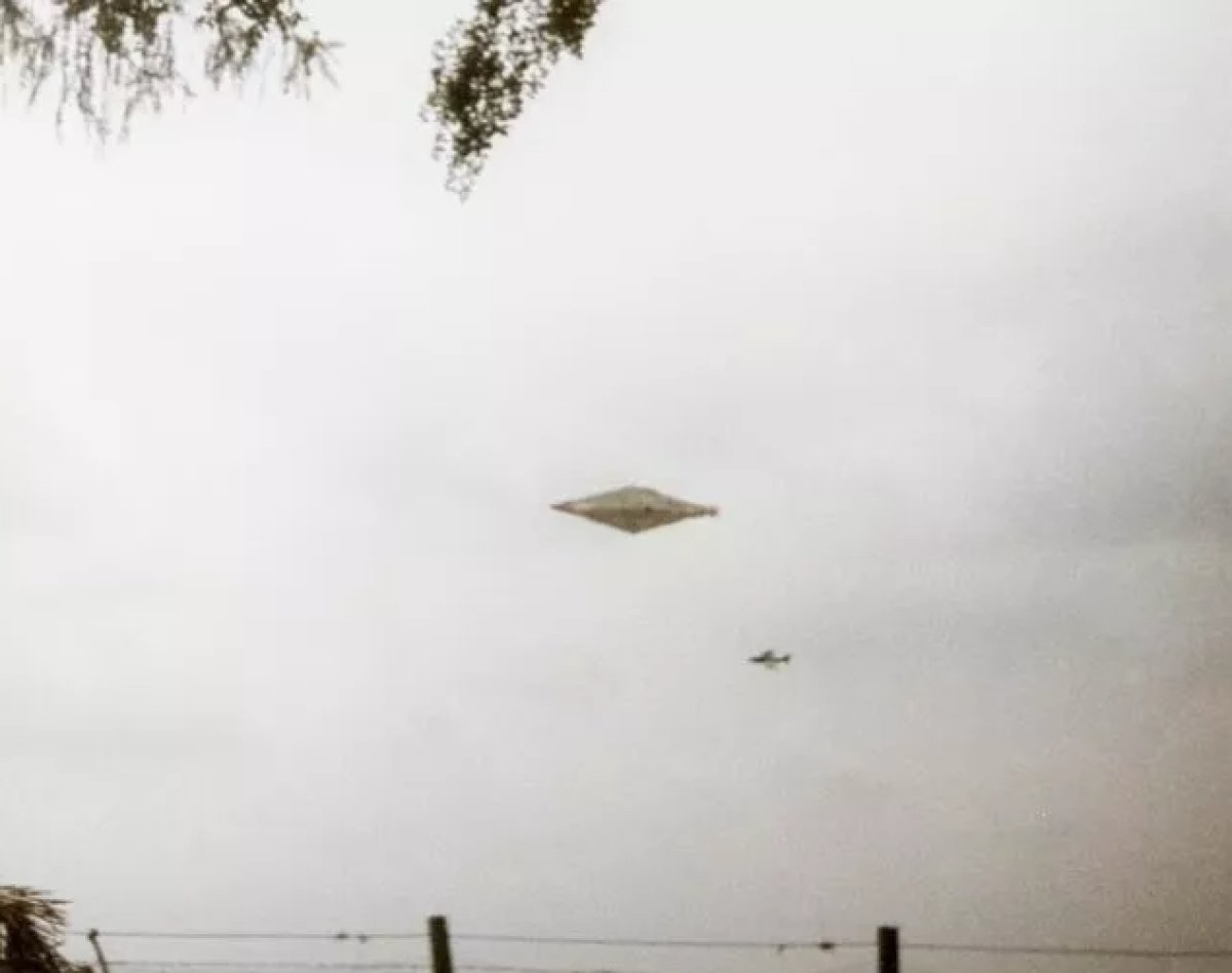 Bugüne kadar çekilmiş en net UFO fotoğrafı