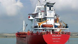 Çanakkale Boğazı girişinde kargo gemisi karaya oturdu